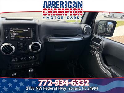 2017 Jeep Wrangler Rubicon   - Photo 18 - Stuart, FL 34994