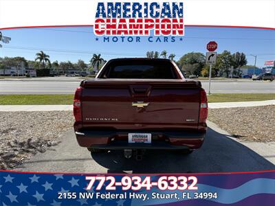 2008 Chevrolet Avalanche LS   - Photo 3 - Stuart, FL 34994