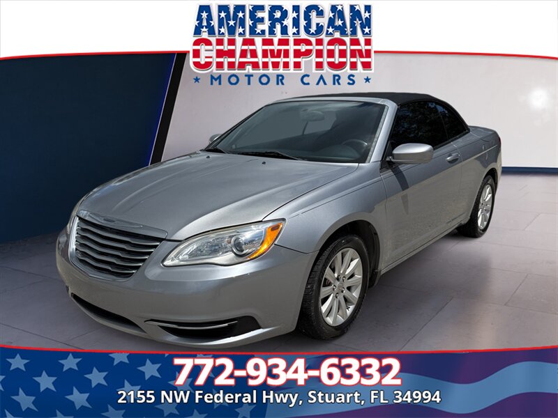 2014 Chrysler 200 Touring  