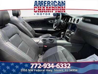 2021 Ford Mustang EcoBoost Premium   - Photo 15 - Stuart, FL 34994