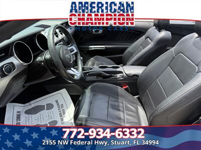 2021 Ford Mustang EcoBoost Premium   - Photo 9 - Stuart, FL 34994