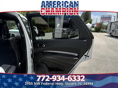 2019 Dodge Durango R/T   - Photo 15 - Stuart, FL 34994