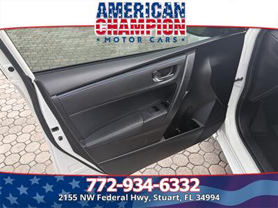 2017 Toyota Corolla SE   - Photo 9 - Stuart, FL 34994