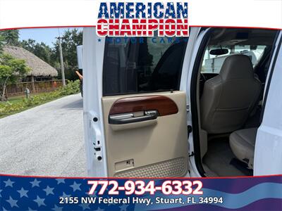 2005 Ford F-250 Super Duty Lariat 4dr Crew Cab Lariat - Photo 10 - Stuart, FL 34994