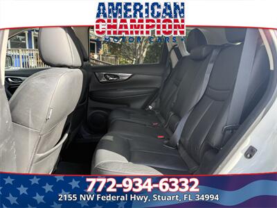 2015 Nissan Rogue SL   - Photo 10 - Stuart, FL 34994