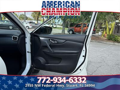 2015 Nissan Rogue SL   - Photo 14 - Stuart, FL 34994