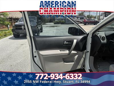 2015 Nissan Rogue Select S   - Photo 9 - Stuart, FL 34994