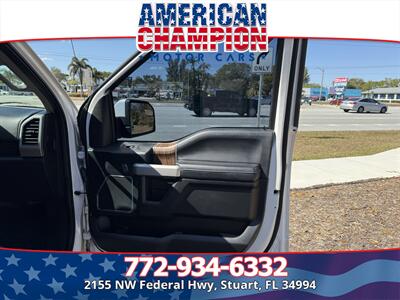 2019 Ford F-150 Lariat   - Photo 14 - Stuart, FL 34994