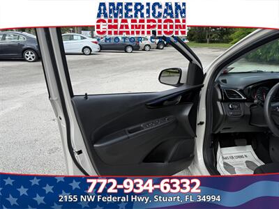 2021 Chevrolet Spark 1LT CVT   - Photo 9 - Stuart, FL 34994