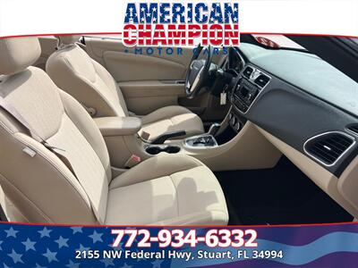 2012 Chrysler 200 Touring   - Photo 15 - Stuart, FL 34994