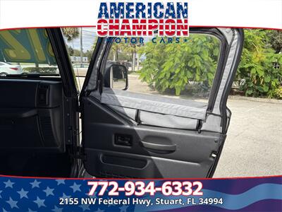 2006 Jeep Wrangler X X 2dr SUV   - Photo 11 - Stuart, FL 34994