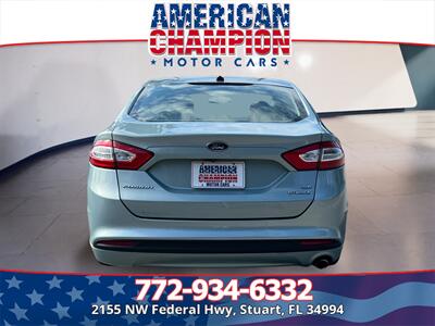 2013 Ford Fusion Hybrid SE   - Photo 4 - Stuart, FL 34994