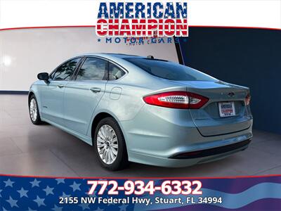 2013 Ford Fusion Hybrid SE   - Photo 3 - Stuart, FL 34994