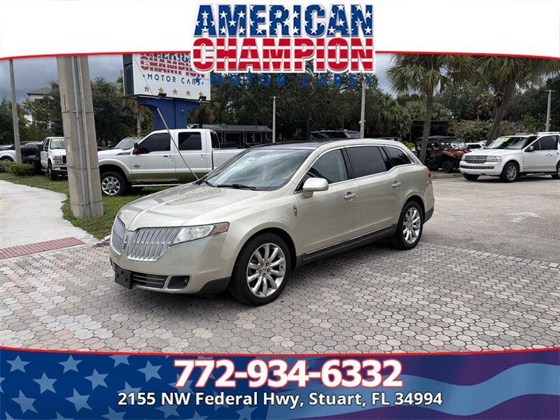 2010 Lincoln MKT  