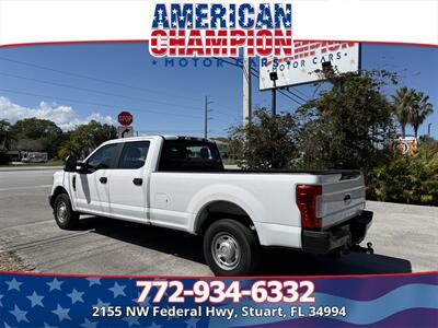 2018 Ford F-250 Super Duty XL   - Photo 3 - Stuart, FL 34994