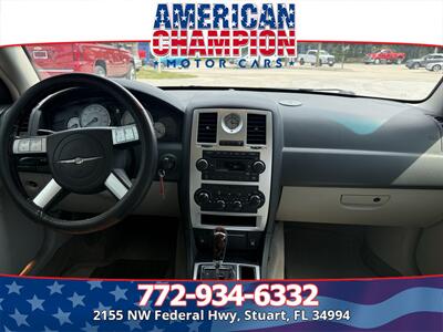 2006 Chrysler 300C   - Photo 18 - Stuart, FL 34994