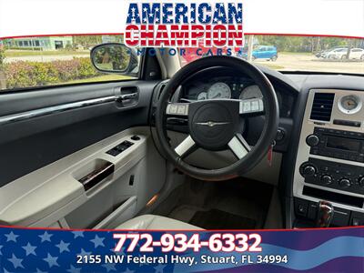 2006 Chrysler 300C   - Photo 17 - Stuart, FL 34994