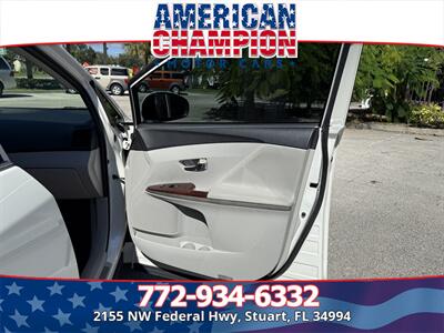 2011 Toyota Venza AWD V6   - Photo 13 - Stuart, FL 34994