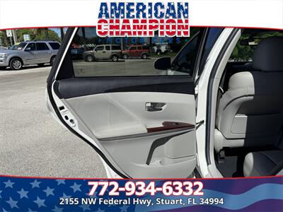 2011 Toyota Venza AWD V6   - Photo 11 - Stuart, FL 34994