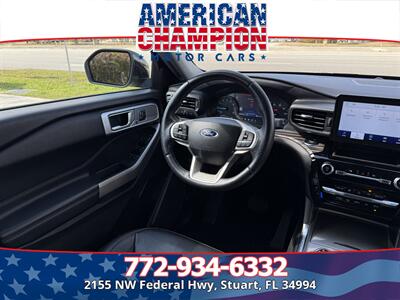 2022 Ford Explorer Limited   - Photo 16 - Stuart, FL 34994