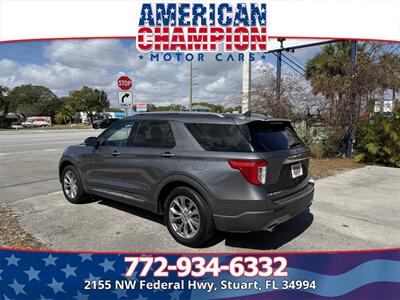 2022 Ford Explorer Limited   - Photo 3 - Stuart, FL 34994