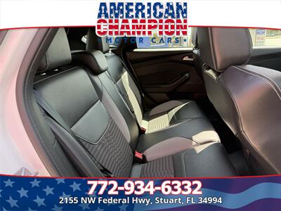 2018 Ford Focus ST   - Photo 19 - Stuart, FL 34994