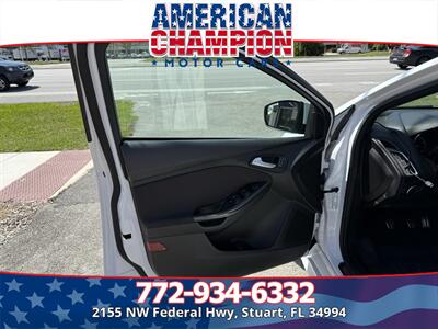 2018 Ford Focus ST   - Photo 11 - Stuart, FL 34994
