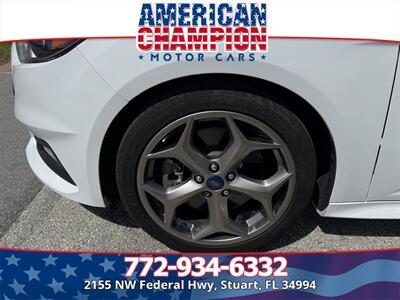 2018 Ford Focus ST   - Photo 10 - Stuart, FL 34994