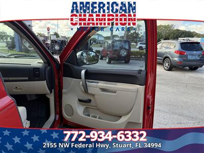 2011 GMC Sierra 1500 SLE - Photo 12 - Stuart, FL 34994