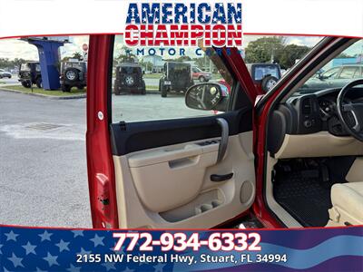 2011 GMC Sierra 1500 SLE - Photo 9 - Stuart, FL 34994