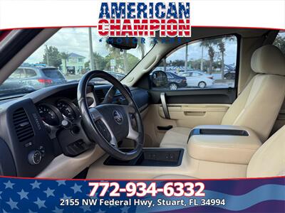 2011 GMC Sierra 1500 SLE - Photo 10 - Stuart, FL 34994
