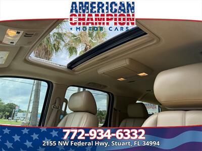 2014 Chevrolet Suburban LT   - Photo 17 - Stuart, FL 34994