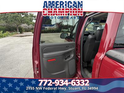 2007 GMC Sierra 1500 Classic SLE1   - Photo 11 - Stuart, FL 34994