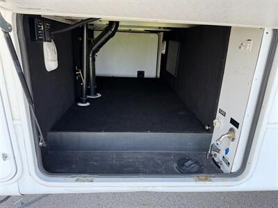 2011 Crossroads Cruiser 335SS - Photo 7 - Goshen, IN 46526