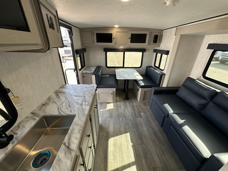 2025 Coachmen Apex Nano 213RDS - Photo 13 - Goshen, IN 46526