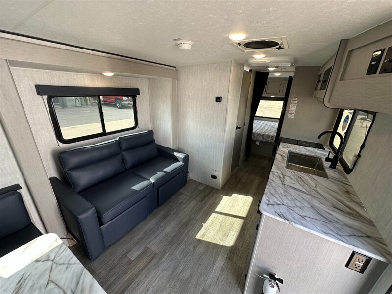 2025 Coachmen Apex Nano 213RDS - Photo 12 - Goshen, IN 46526
