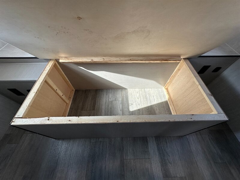 2025 Coachmen Apex Nano 213RDS - Photo 29 - Goshen, IN 46526