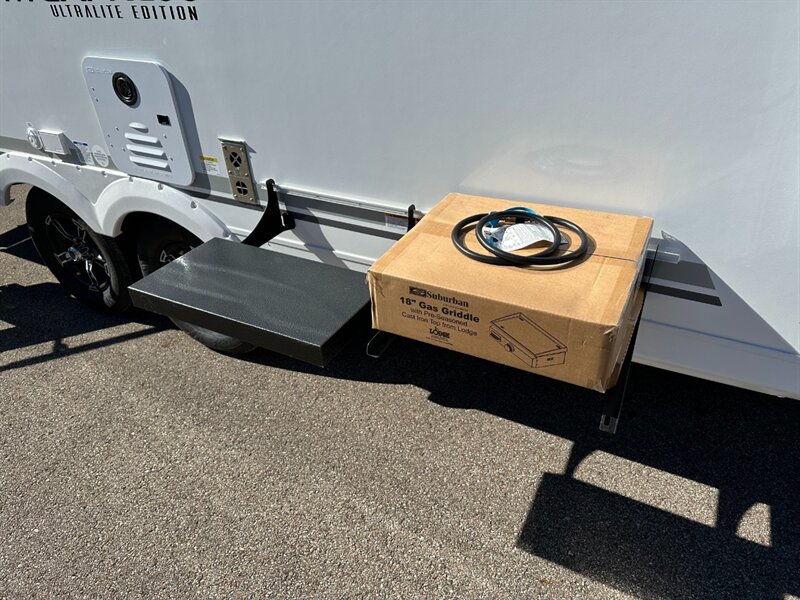 2026 Coachmen Freedom Express Ultra Lite 192RBS - Photo 10 - Goshen, IN 46526