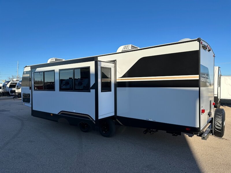 2025 Forest River Vibe 2600BH   - Photo 7 - Goshen, IN 46526