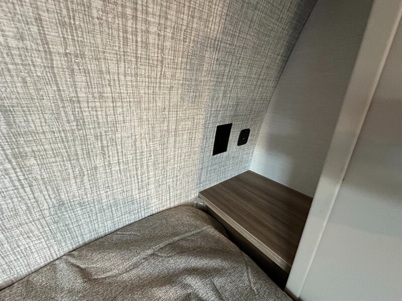 2025 Forest River Vibe 2600BH   - Photo 27 - Goshen, IN 46526