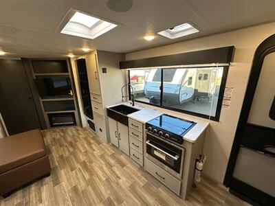 2025 Forest River Vibe 2600BH   - Photo 10 - Goshen, IN 46526