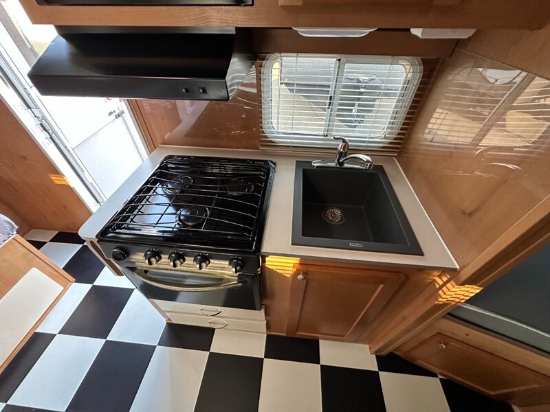 2019 Riverside Retro 190BH - Photo 13 - Goshen, IN 46526