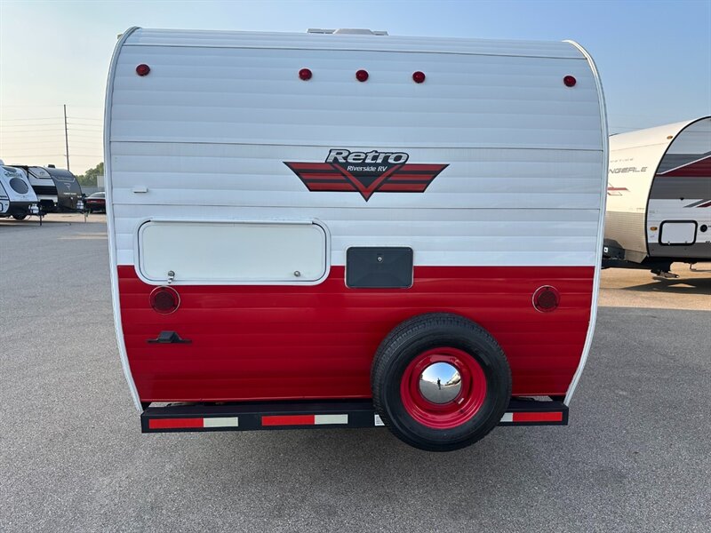 2019 Riverside Retro 190BH - Photo 3 - Goshen, IN 46526