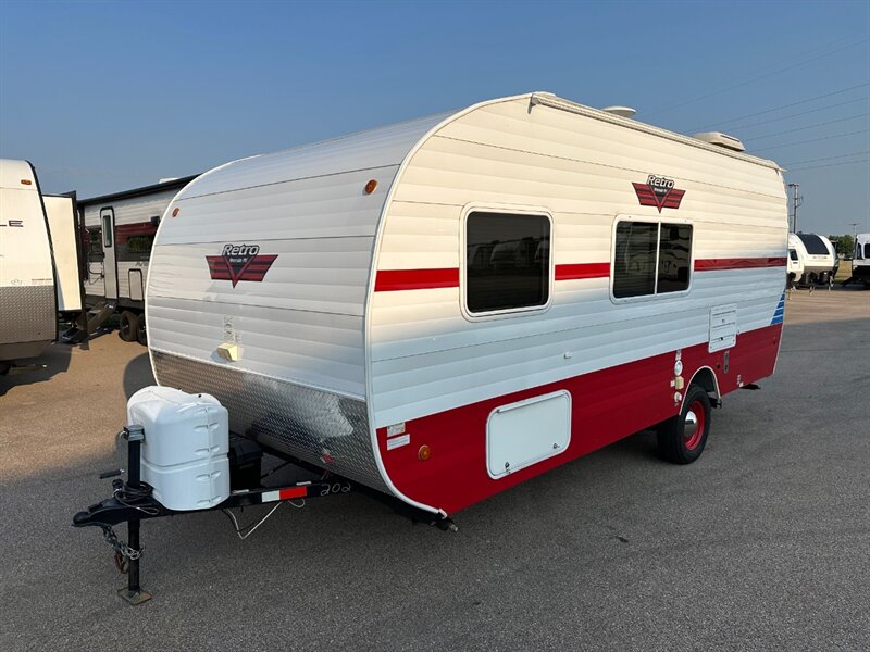 2019 Riverside Retro 190BH - Photo 5 - Goshen, IN 46526
