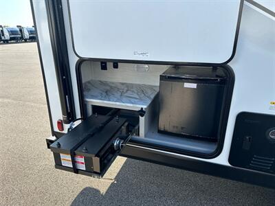 2026 Coachmen Apex Nano 194BHS   - Photo 11 - Goshen, IN 46526