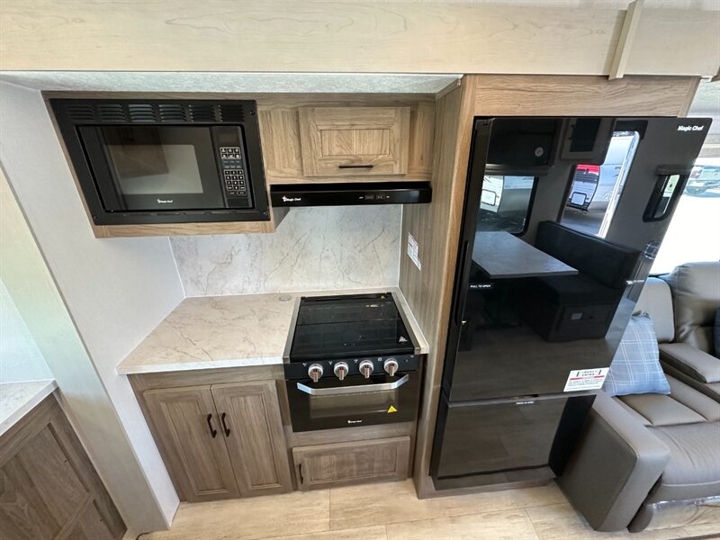 2026 Coachmen Freedom Express Ultra Lite 22MLS - Photo 20 - Goshen, IN 46526