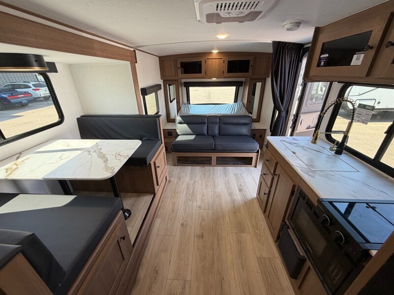 2026 Coachmen Apex Nano 208BHS - Photo 13 - Goshen, IN 46526