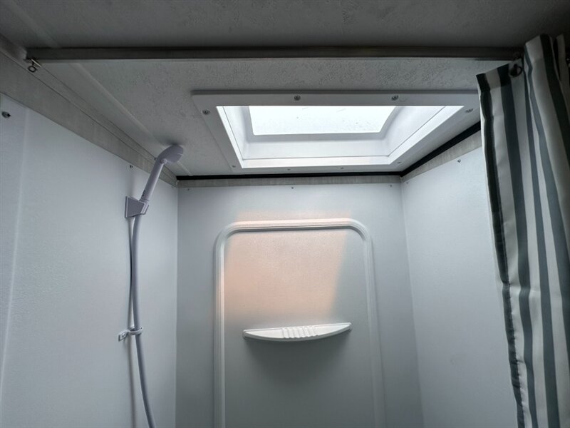 2026 Coachmen Apex Nano 185BH - Photo 31 - Goshen, IN 46526