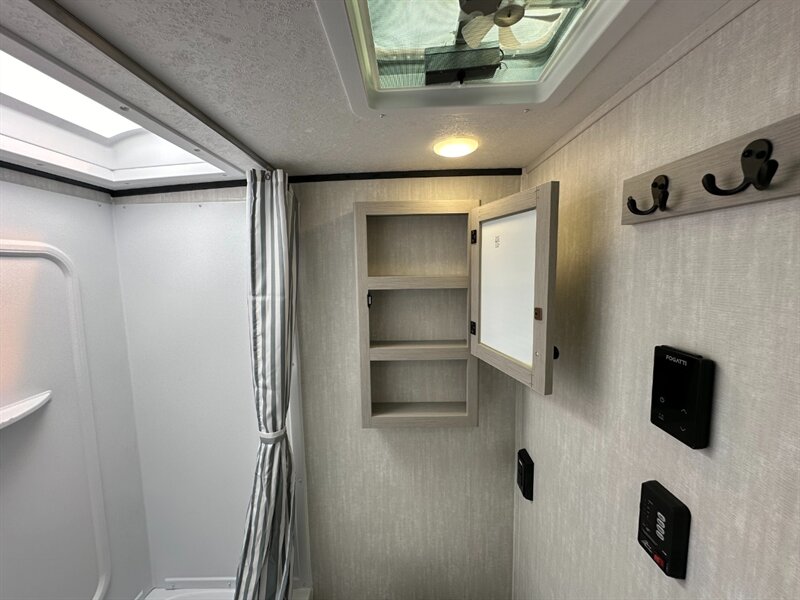 2026 Coachmen Apex Nano 185BH - Photo 29 - Goshen, IN 46526