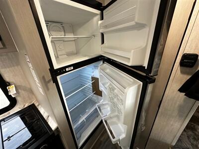 2026 Coachmen Apex Nano 185BH   - Photo 15 - Goshen, IN 46526